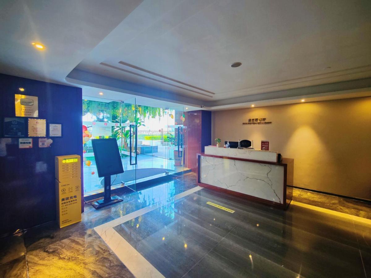 Ramada Foshan Hotel Exteriör bild