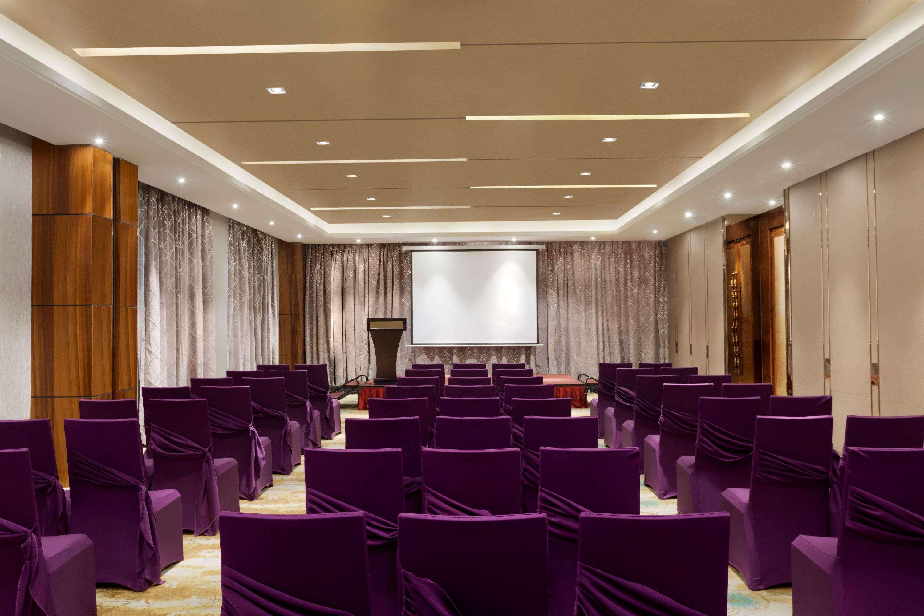 Ramada Foshan Hotel Exteriör bild