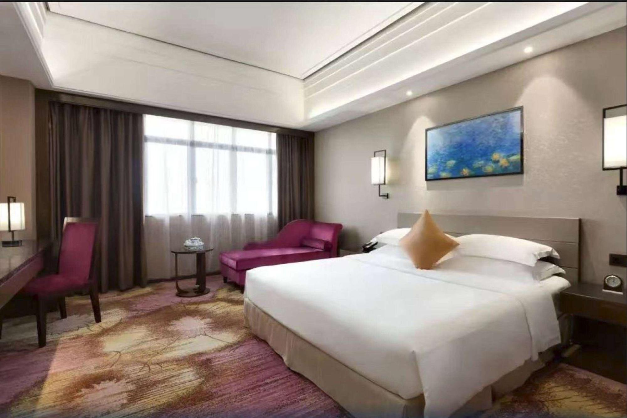Ramada Foshan Hotel Exteriör bild